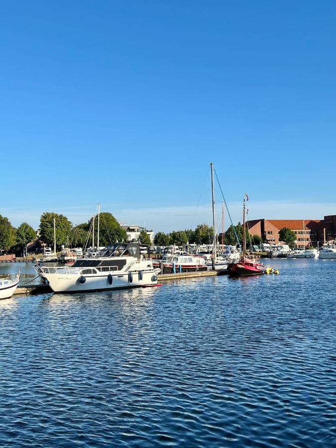 Zentrales Apartment Am Hafen Inklusive Netflix! Emden Dış mekan fotoğraf